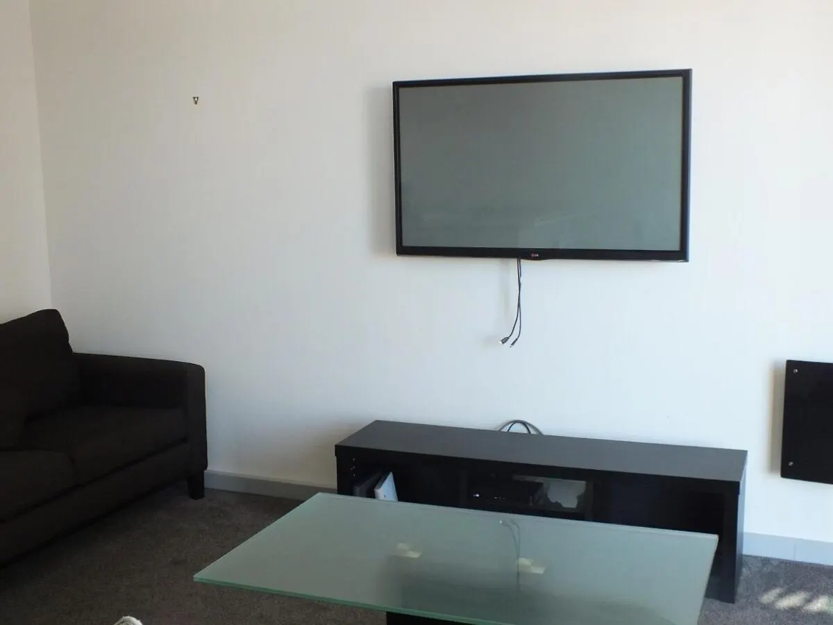 Hidden Hideaway With Harbour View - Prime Location Apartment Wellington New Zealand